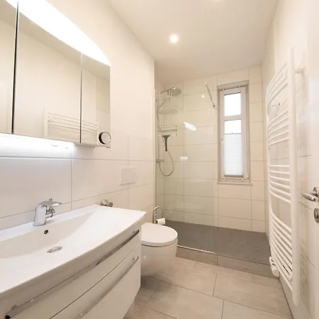 Апартаменты Residenz Seeblick 17 *