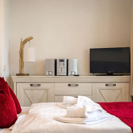 Residenz Seeblick 17 * Зеллин