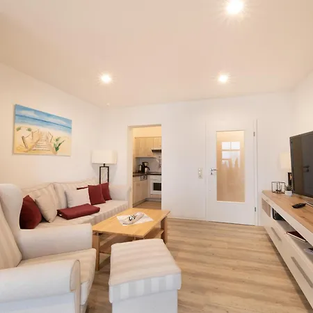 Апартаменты Residenz Seeblick 17 Зеллин